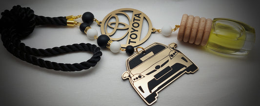 Toyota Prius - Automobilio kvapukas