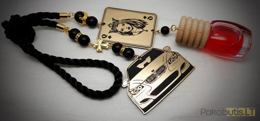 BMW kvapukas - E60 su moteriška korta - Pakabutis.lt