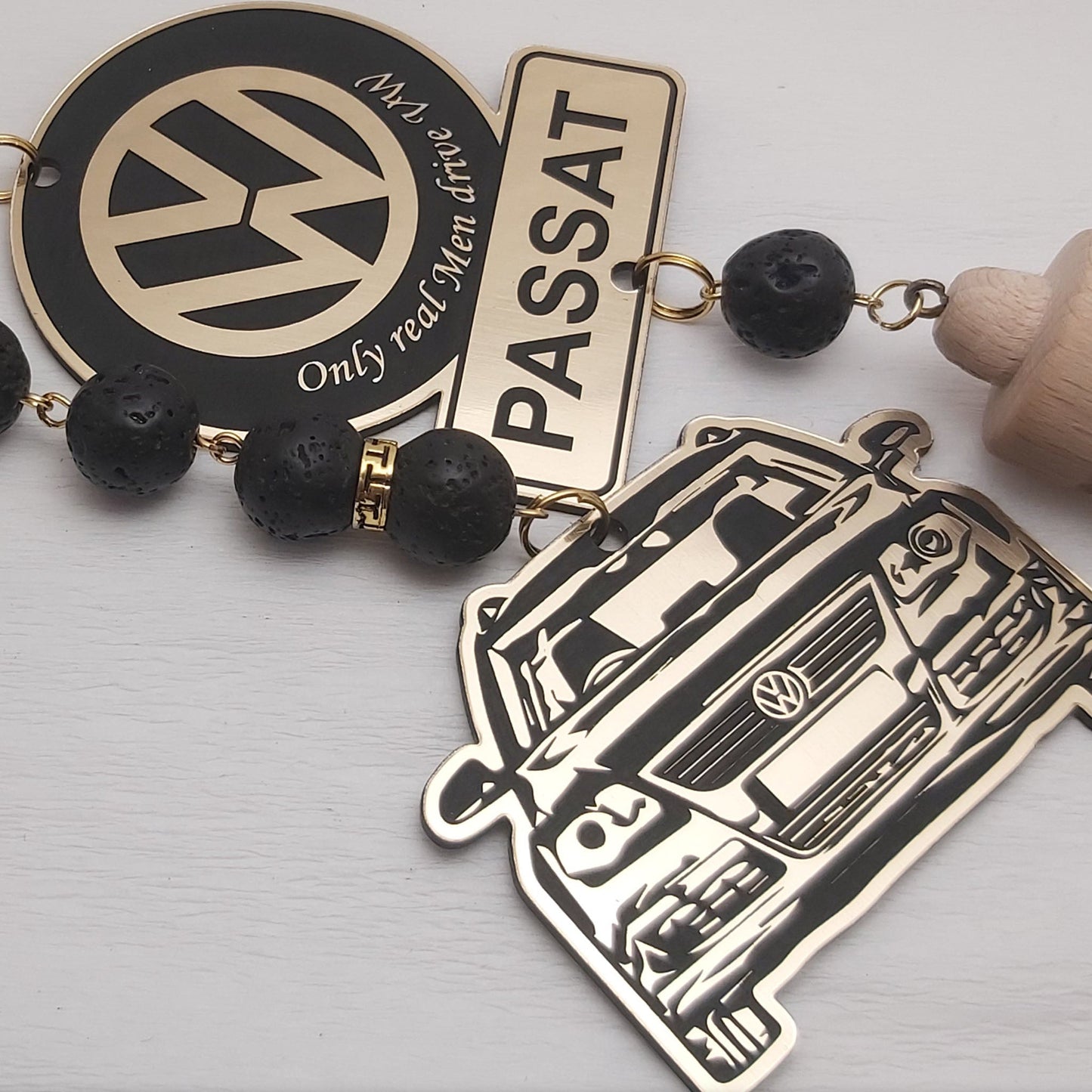 VW kvapukas - VW Passat B6 - Pakabutis.lt