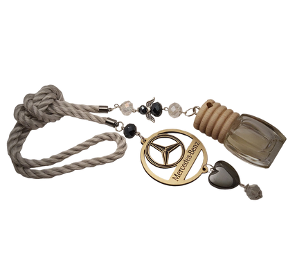 Mercedes-Benz kvapukas su širdele